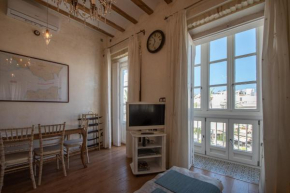 Apartamento Sherezade y la ciudad de Cádiz